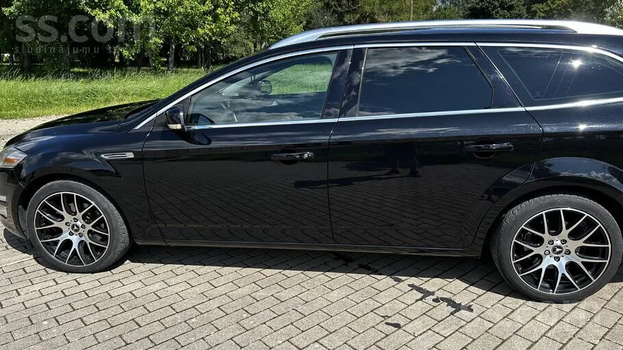Ford Mondeo 2011 photo 3