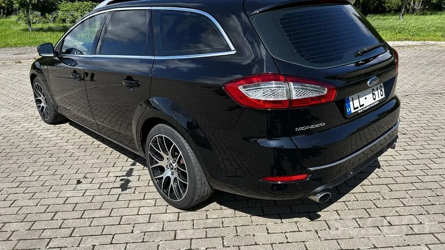 Ford Mondeo 2011 photo 4