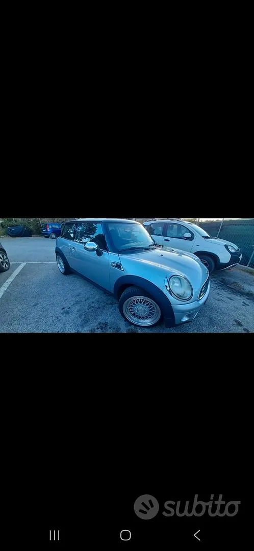 Mini Mini Cooper R56 2010 photo 3