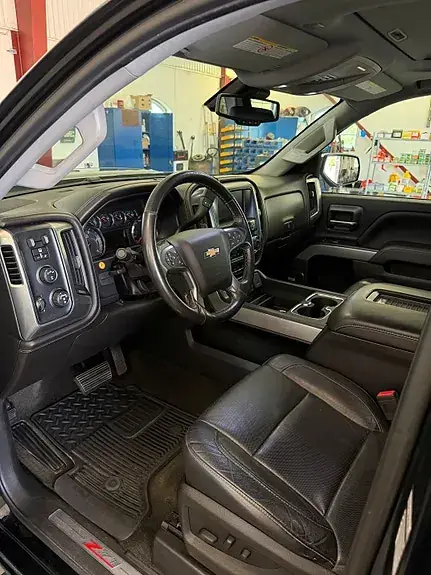 Chevrolet Silverado 2500 2018 photo 3
