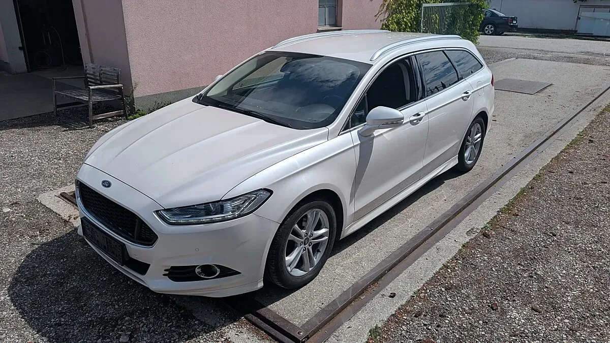 Ford Mondeo 2016 photo 2