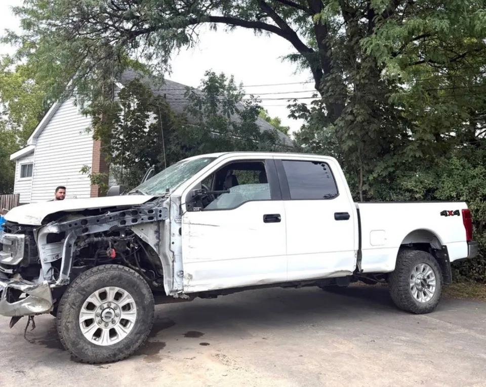 Ford F250 2022 photo 4