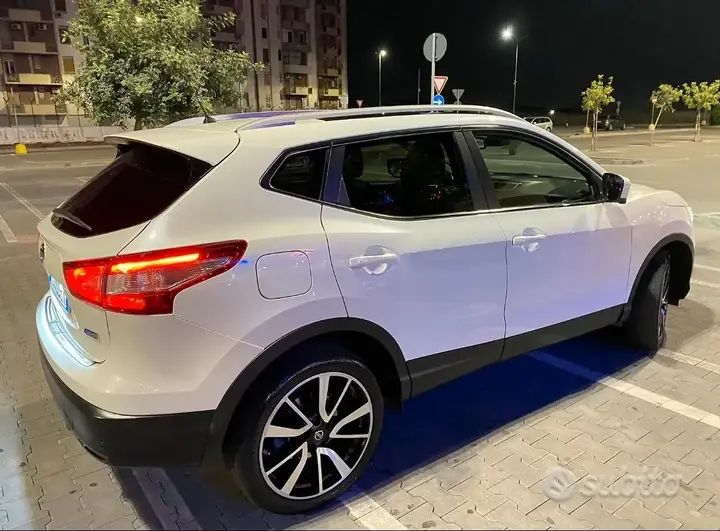 Nissan Qashqai 2017 photo 2