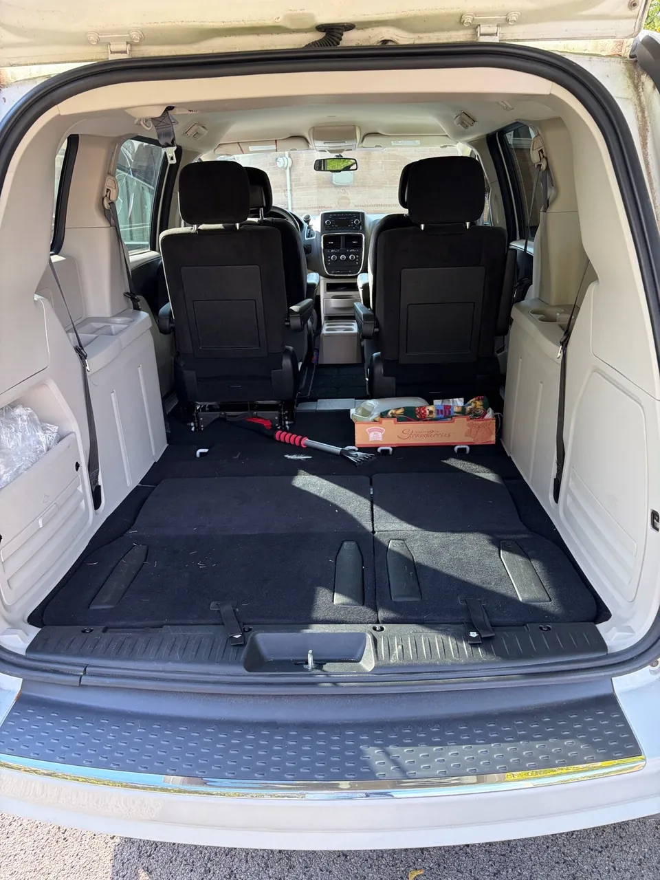 Dodge Caravan 2017 photo 3