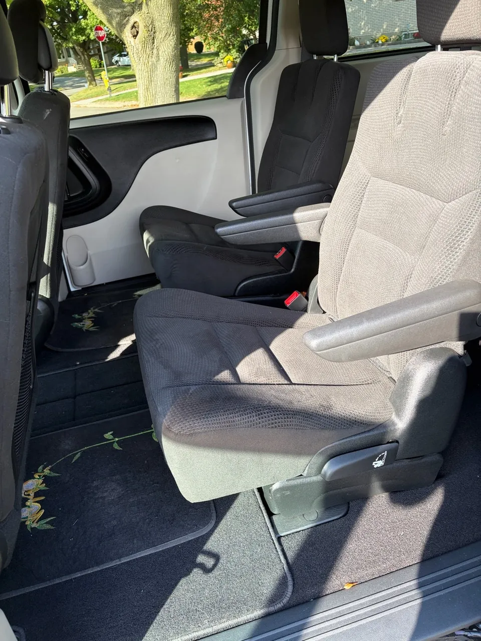 Dodge Caravan 2017 photo 4