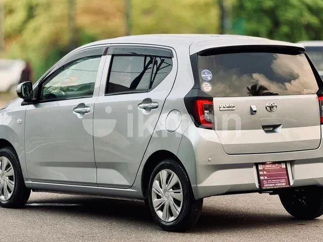 Toyota Pixis 2024 photo 4