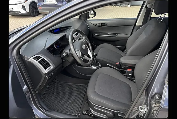 Hyundai I20 2012 photo 5