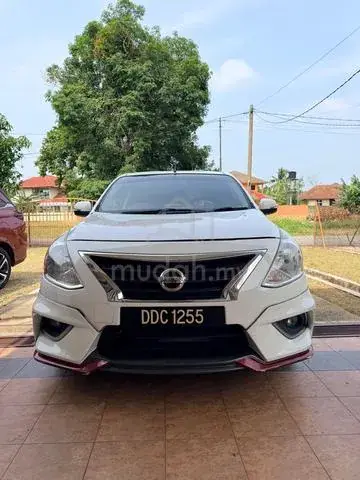 Nissan Almera
