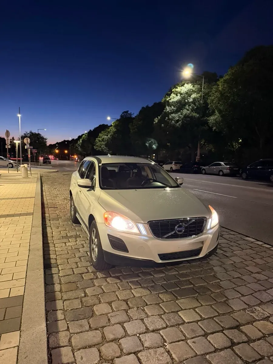 Volvo Xc60 2012 photo 3