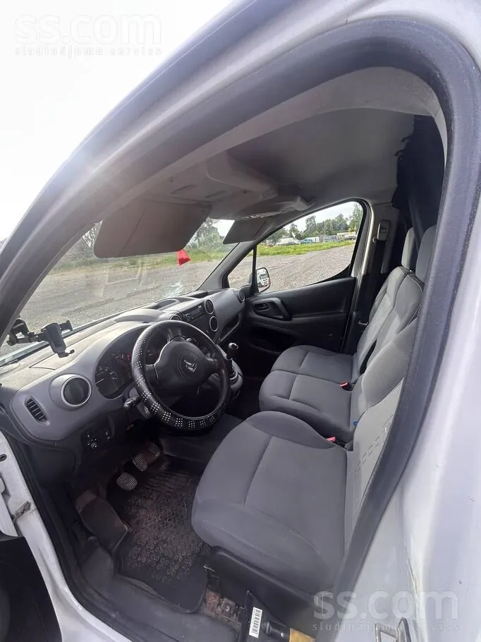 Citroen Berlingo 2016 photo 2