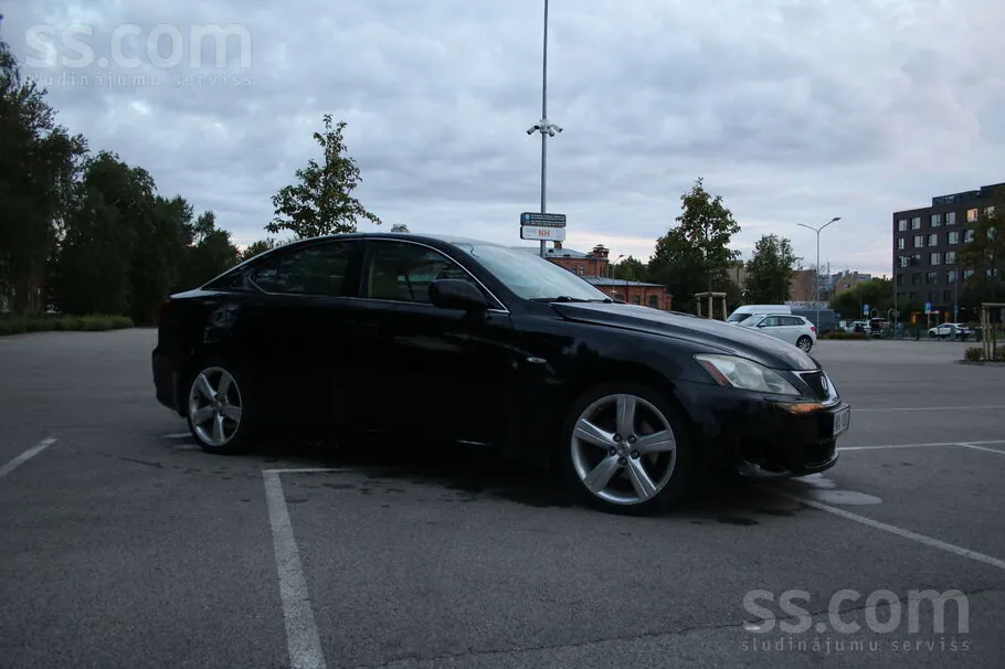 Lexus Is 2007 photo 4