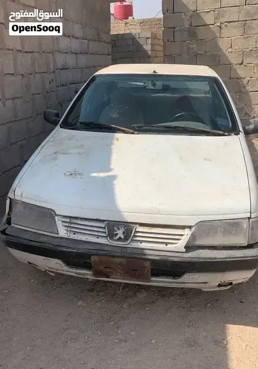 Peugeot 405