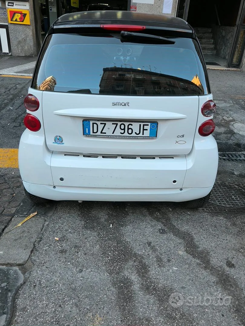 Smart Fortwo 2010 photo 3