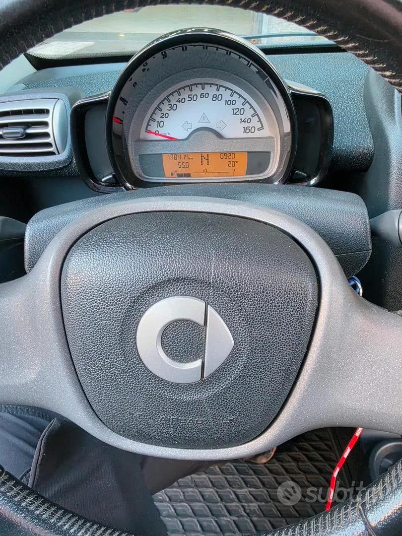 Smart Fortwo 2010 photo 5