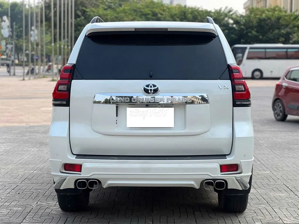 Toyota Land Cruiser Prado 2022 photo 5