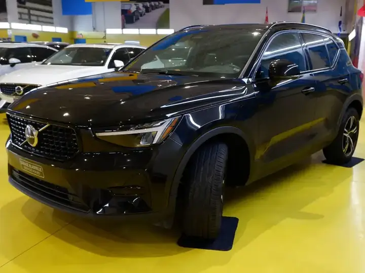Volvo Xc40 2024 photo 3