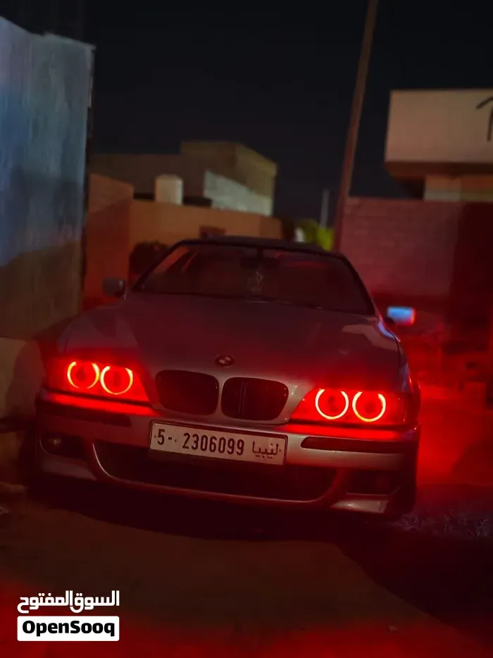 BMW 5 Series 2002 photo 4