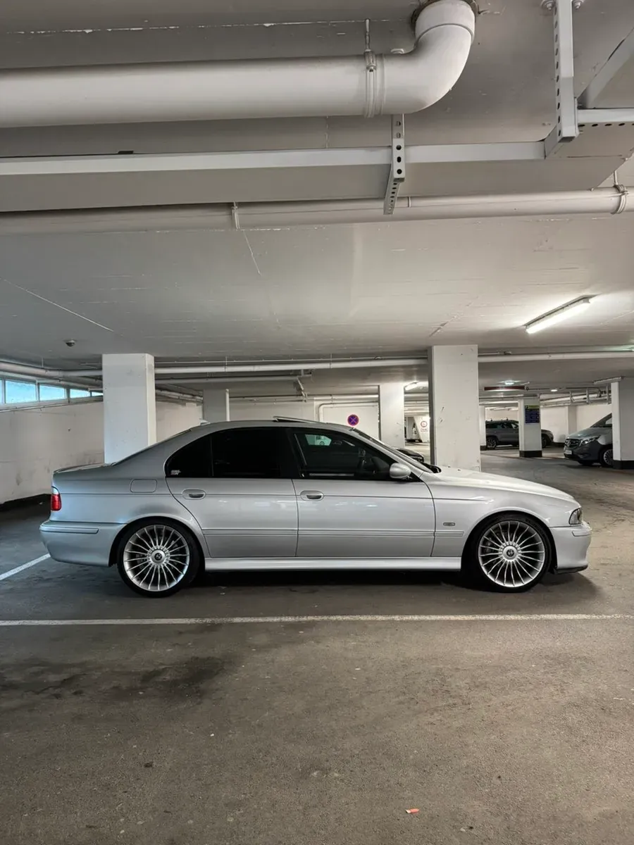 BMW 5Er-Reihe 525I 2001 photo 3