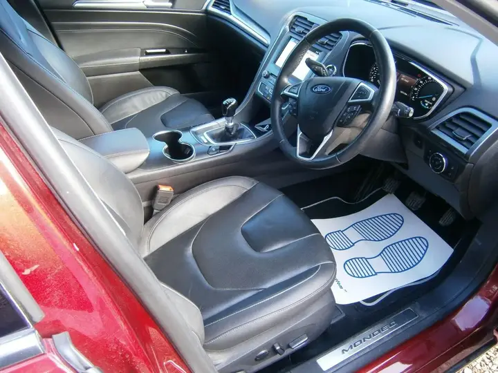 Ford Mondeo 2018 photo 2