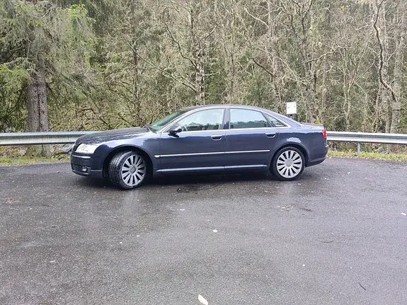 Audi A8 2005 photo 3