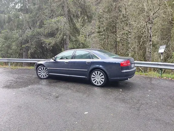 Audi A8 2005 photo 5