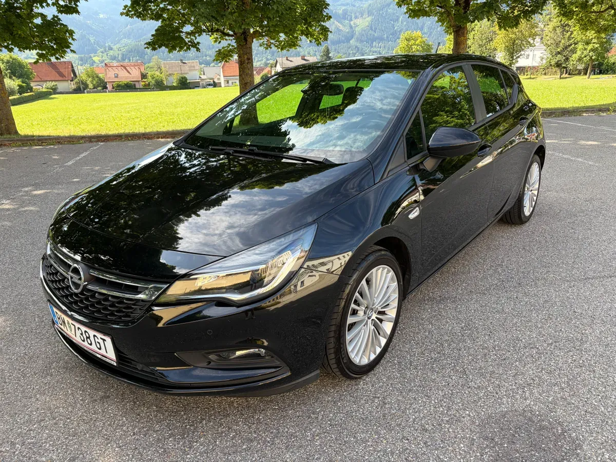 Opel Astra 2018 photo 2