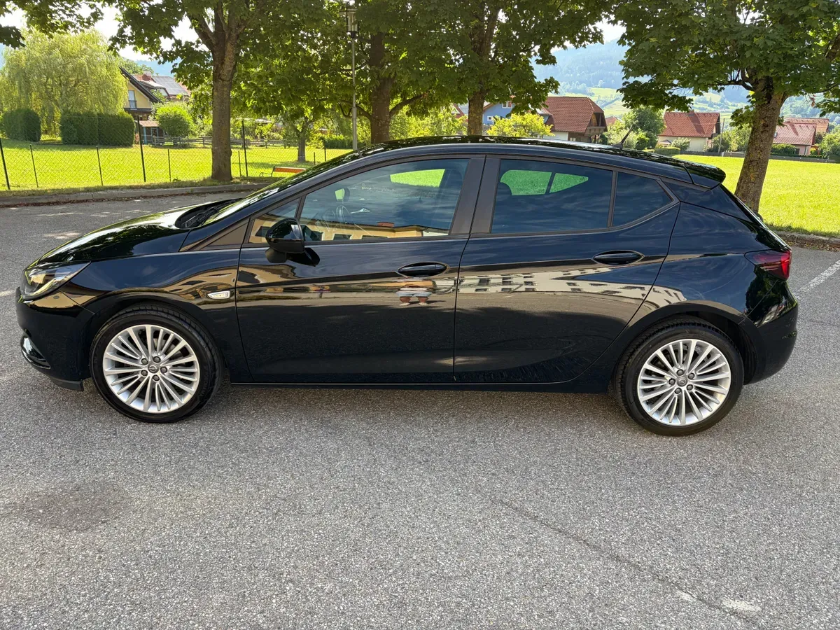 Opel Astra 2018 photo 3