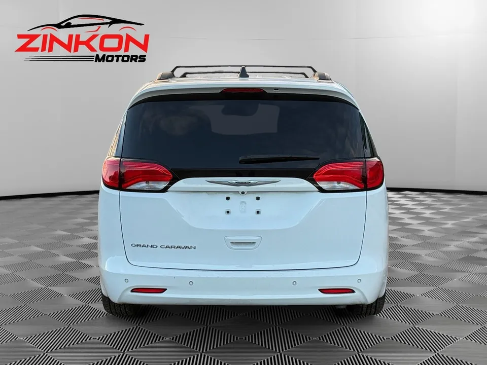 Chrysler Grand Caravan 2022 photo 4