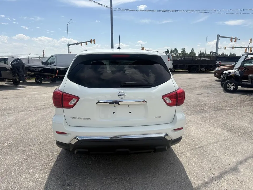 Nissan Pathfinder 2017 photo 5