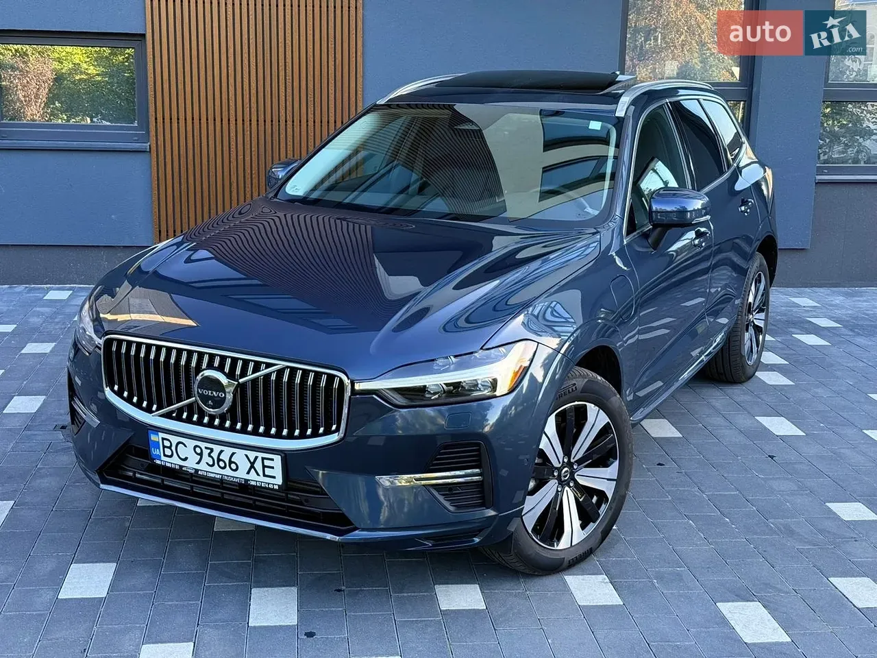 Volvo Xc60 2023 photo 2