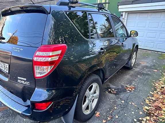 Toyota Rav4 2010 photo 5