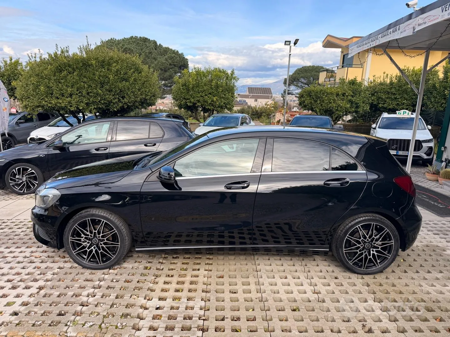 Mercedes-Benz A-Class 2015 photo 4
