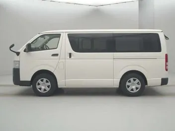 Toyota Hiace 2022 photo 4