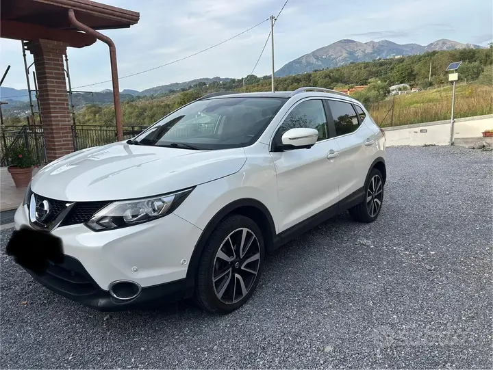 Nissan Qashqai 2015 photo 2