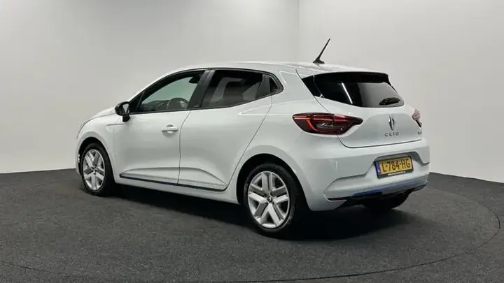 Renault Clio 2021 photo 4