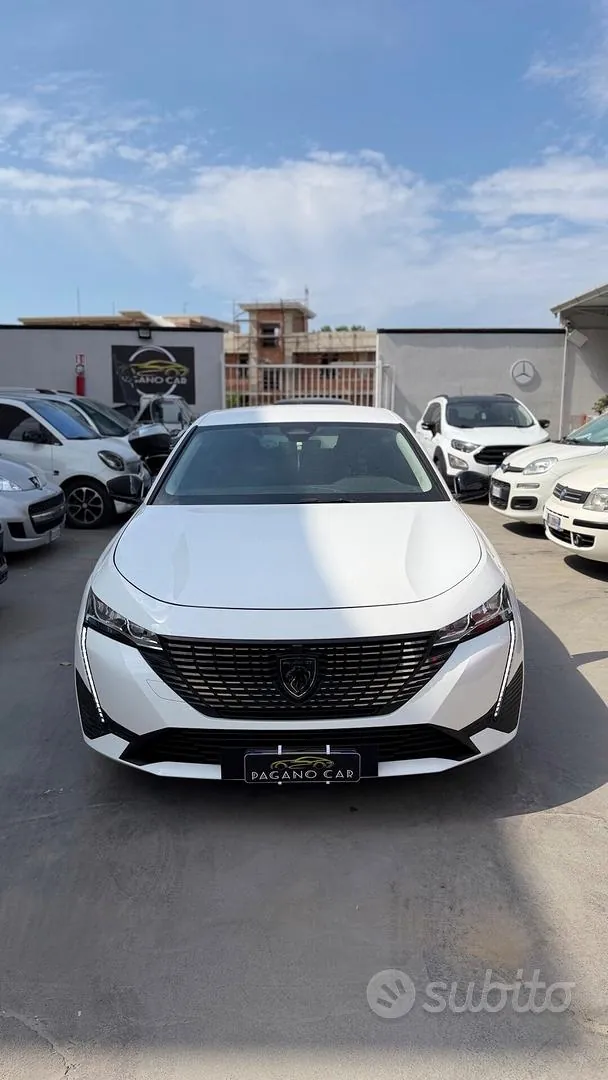 Peugeot 308 2022 photo 2