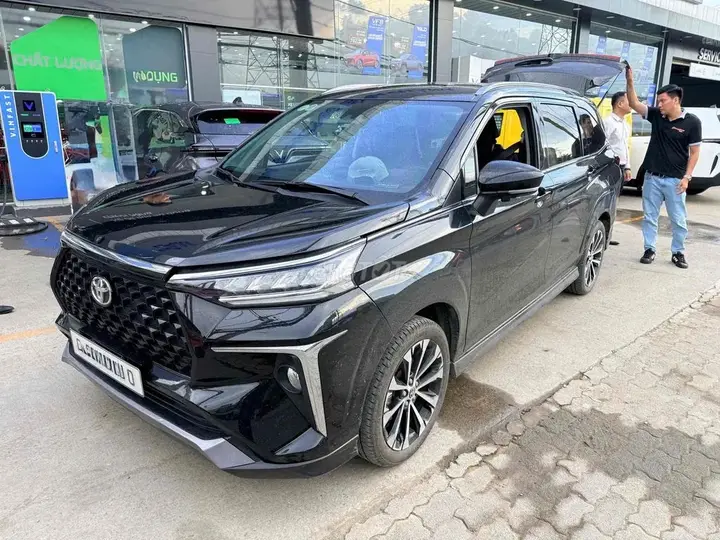 Toyota Veloz Cross 2025 photo 3
