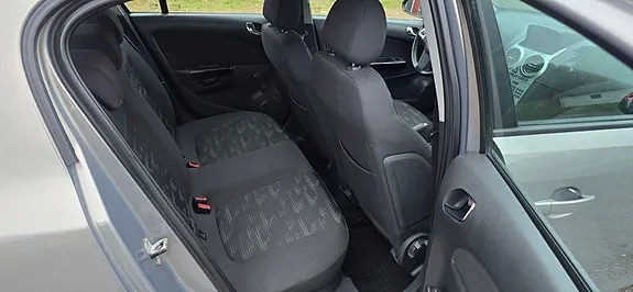 Opel Corsa 2012 photo 5