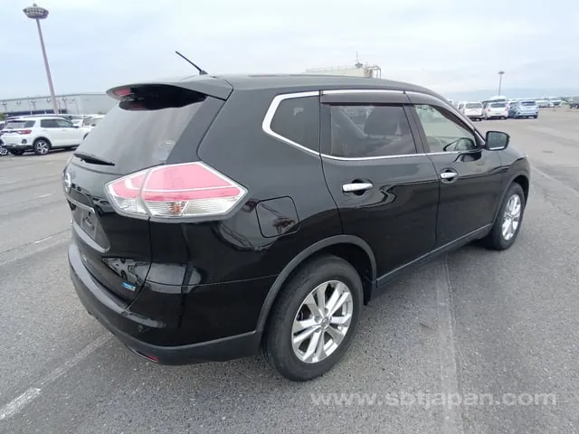 Nissan Xtrail 2014 photo 4