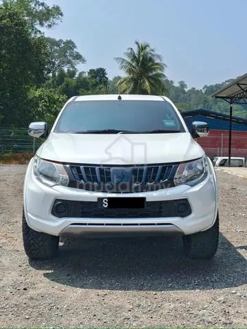 Mitsubishi Triton