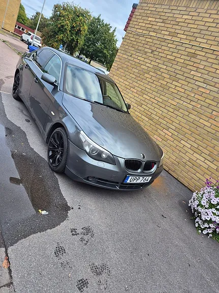BMW 525I 2004 photo 2