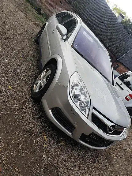 Opel Vectra 2006 photo 2