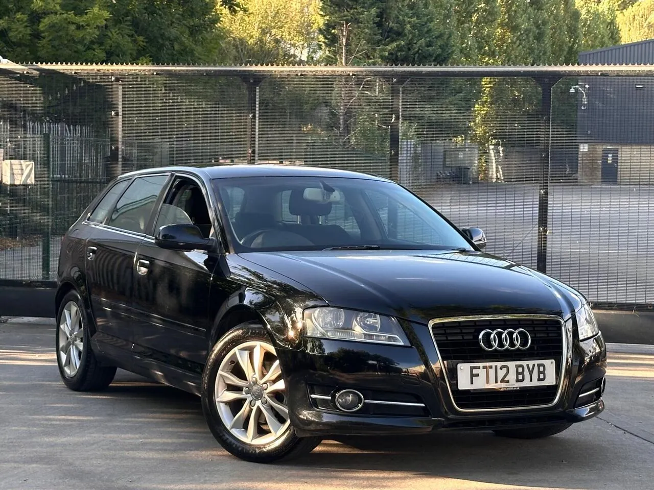 Audi A3 2012 photo 2