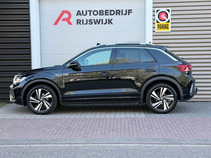 Volkswagen T-Roc 2022 photo 2