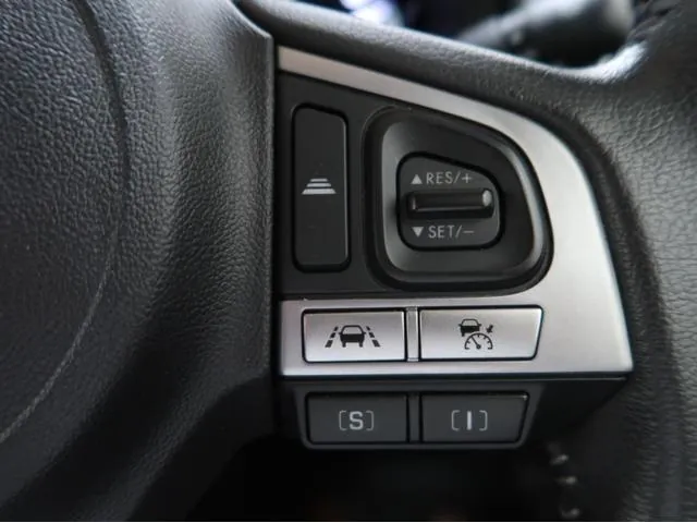 Subaru Forester 2015 photo 4