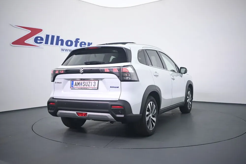 Suzuki S-Cross 2026 photo 3