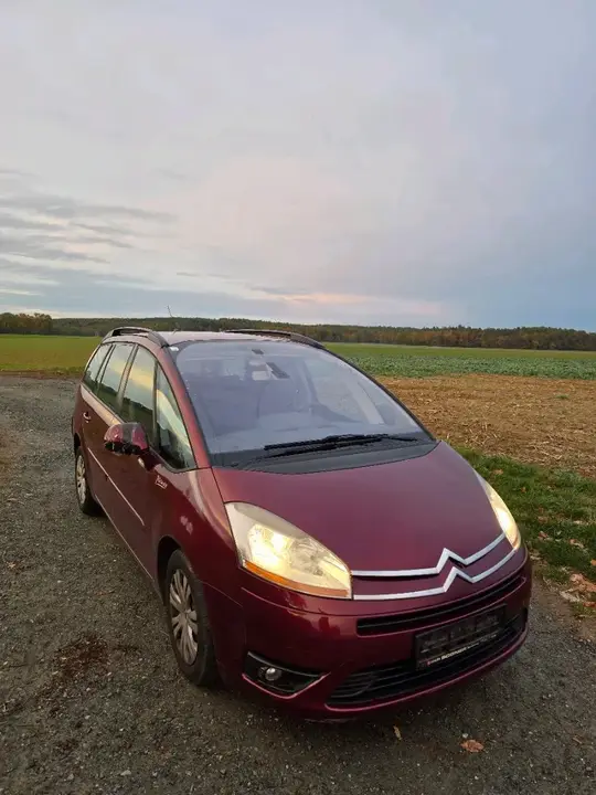 Citroen C4 Picasso 2008 photo 2