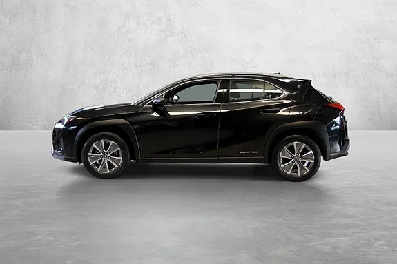 Lexus Ux300E 2022 photo 3