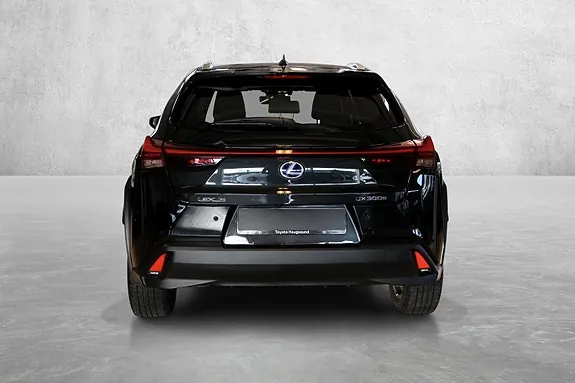 Lexus Ux300E 2022 photo 5