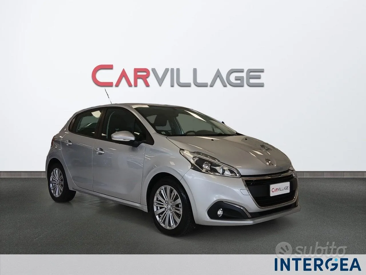 Peugeot 208 2018 photo 3